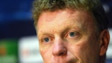 Moyes stirs under-pressure United for Olympiacos