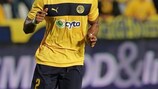 Dosa Júnior (im Bild noch bei AEL) spielt jetzt mit seinem Schwager für Legia