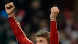 Thomas Müller celebra el segundo gol del Bayern