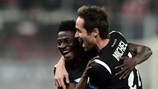 Obafemi Martins and Míchel celebrate Levante's winner at Olympiacos