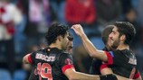 Atlético midfielder Raúl García (R) celebrates with team-mates after scoring