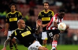Daniel Majstorovic challenges PSV defender Jetro Willems
