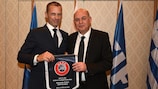 Il Presidente UEFA fa visita alla Grecia