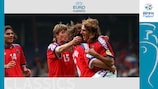La selección checa celebra el gol de Jan Suchopárek en Anfield