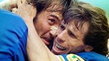 Pierluigi Casiraghi and Gianfranco Zola celebrate a goal against Russia