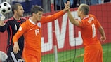 Klaas-Jan Huntelaar y Arjen Robben (Holanda)
