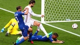 UEFA EURO 2016 highlights: Italy 2-0 Spain