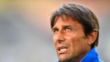 DUESSELDORF, GERMANY - AUGUST 09: Antonio Conte, Manager of Inter Milan looks on prior to a Inter training session ahead of their UEFA Europa League Quarter Final match against Bayer 04 Leverkusen at Merkur Spiel-Arena on August 09, 2020 in Duesseldorf, Germany. (Photo by Martin Meissner/Pool via Getty Images)