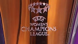 El trofeo de la UEFA Women's Champions League 