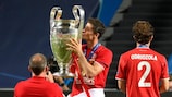 Robert Lewandowski festeggia la vittoria della Champions League
