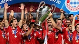 Bayern celebrate with the trophy