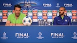 Gianluigi Buffon (sinistra) e Leonardo Bonucci durante la conferenza stampa prepartita