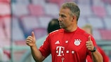Hansi-Dieter Flick ganó un triplete en su primera temporada en el Bayern