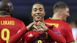 Youri Tielemans celebra o primeiro golo da Bélgica
