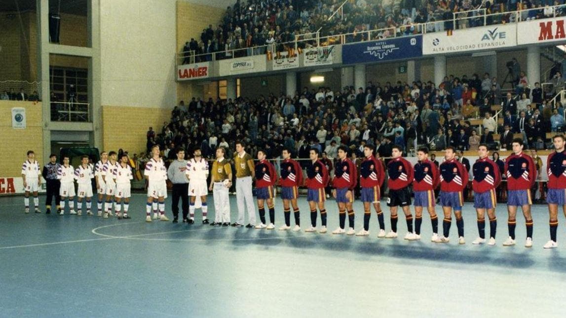 Il y a 25 ans, les débuts de l'EURO de futsal