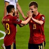 Смотри лучшие моменты матча в Севилье, где испанцы одолели сборную Косово, продлив свою беспроигрышную серию в квалификации чемпионата мира до 66 встреч.