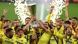 "Вильяреал" празднует победу в Лиге Европы-2020/21