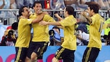 Les Espagnols fêtent leur ouverture du score face à la Russie en demi-finales 2008
