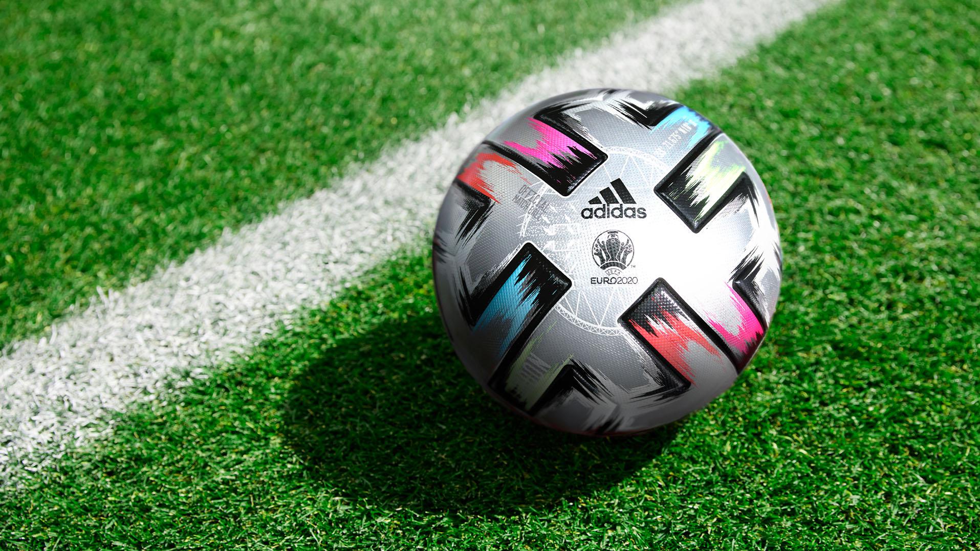 presenta el balón para las semifinales y la final de la EURO 2020 | la UEFA | UEFA.com