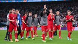 Датчане благодарят болельщиков за поддержку после поражения в полуфинале