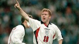 Paul Scholes celebrates his goal against Italy in 1997