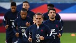 France's forward Antoine Griezmann (C) takes part in a training session at the Meineau stadium in Strasbourg, eastern France, on August 31, 2021 on the eve of the FIFA World Cup Qatar 2022 qualification Group D football match between France and Bosnia-Herzegovina. (Photo by FRANCK FIFE / AFP) (Photo by FRANCK FIFE/AFP via Getty Images)