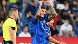 Giovanni Di Lorenzo esulta dopo aver segnato il quinto gol azzurro