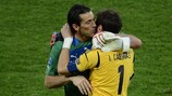 Gianluigi Buffon e Iker Casillas