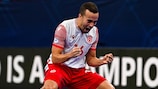 Автор победного гола сборной Грузии Талес празднует после матча с Азербайджаном