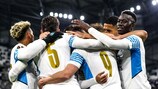 "Олимпик" празднует гол в Лиге Европы
