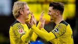 Julian Brandt and Thomas Meunier celebrate a Dortmund goal