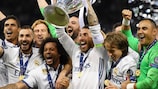 Sólo el Real Madrid ha podido evitar la maldición del campeón