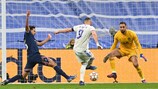 Benzema define ante Donnarumma en el tercer gol blanco