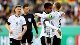 Duitsland klopt Letland en keert terug naar kopgroep B