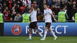 Diego Moreira and Henrique Araújo enjoy Benfica's fourth goal