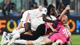 Lyon feiert den Triumph in der UEFA Women's Champions League 2021/22 