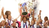 Lyon claim sensational eighth title