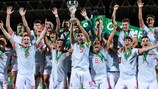 Spain celebrate winning the Under-19 title in 2019