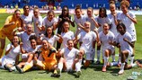 France beat hosts in opening game