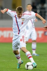 Oleg Shatov en acción durante un partido del play-off ante la República Checa