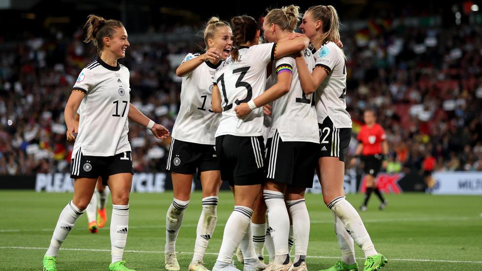 germany v france semi final   uefa women s euro 2022 - Popp mete a Alemania a la final
