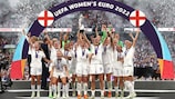 England  celebrate after beating Germany in the Women's EURO 2022 final