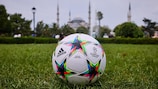 A bola oficial de 2022/23 em Istambul