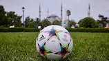 Le ballon officiel de l'édition 2022/23 présenté à Istanbul