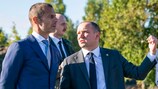 UEFA prezidents Vadims Sačenko parādījis iespējamo nacionālo stadionu atrašanās vietas Rīgā
