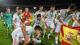 Los jugadores de España celebran uno de sus títulos en la categoría