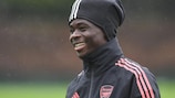 Bukayo Saka in training ahead of Arsenal's journey to Lisbon