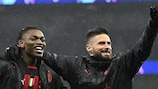 Il Milan festeggia la prima qualificazione ai quarti dopo 11 anniAFP via Getty Images