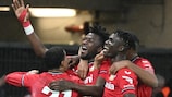 Edmond Tapsoba und Co. feiern Leverkusens zweiten Treffer