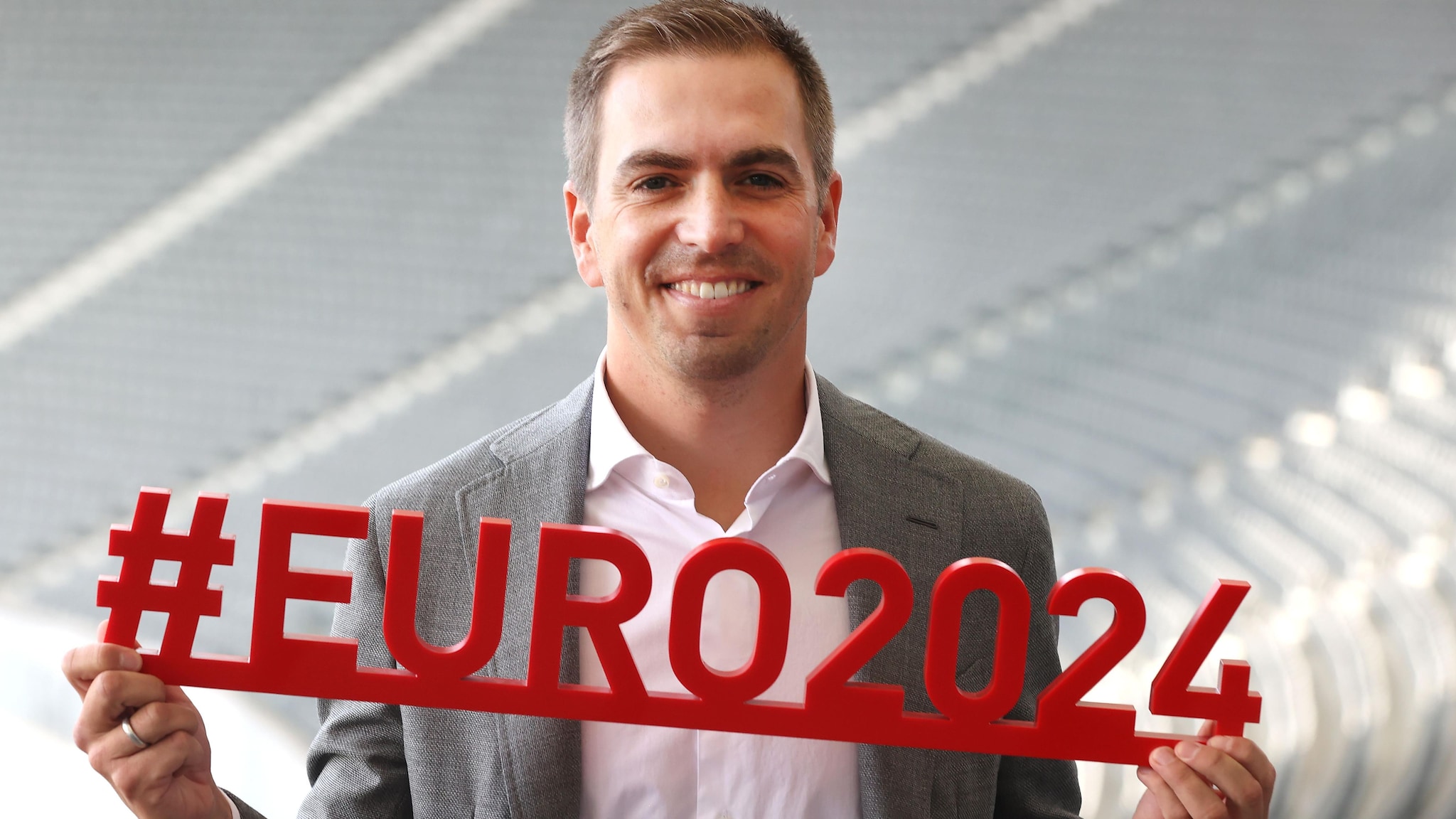 Photo of Philipp Lahm bei der EURO 2024, den glorreichen Tagen 2006 und der Herausforderung für die aktuelle deutsche Mannschaft |  UEFA Euro 2024